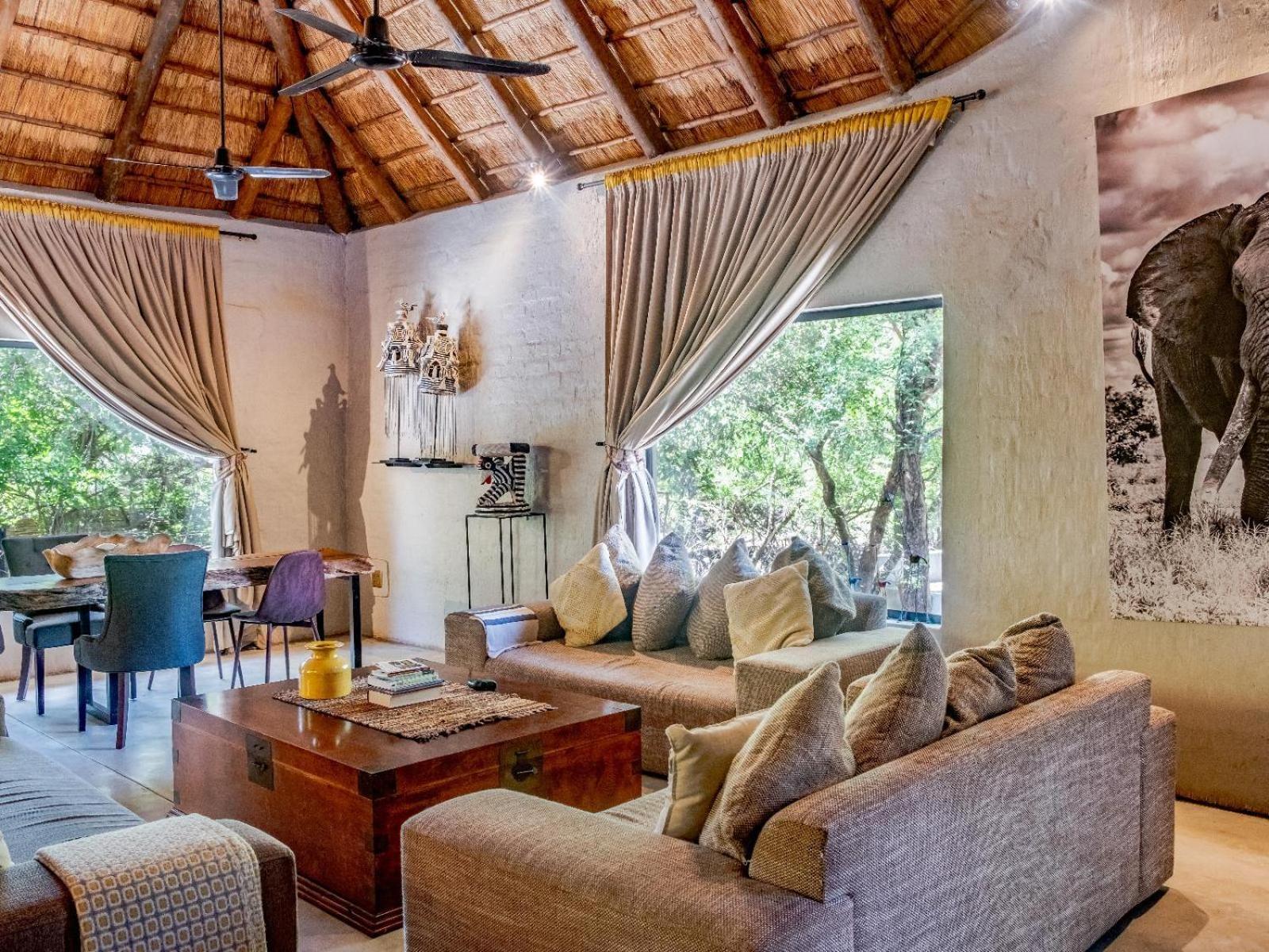 Croc Orvyll'S Kruger Lodge Marloth Park Exterior photo